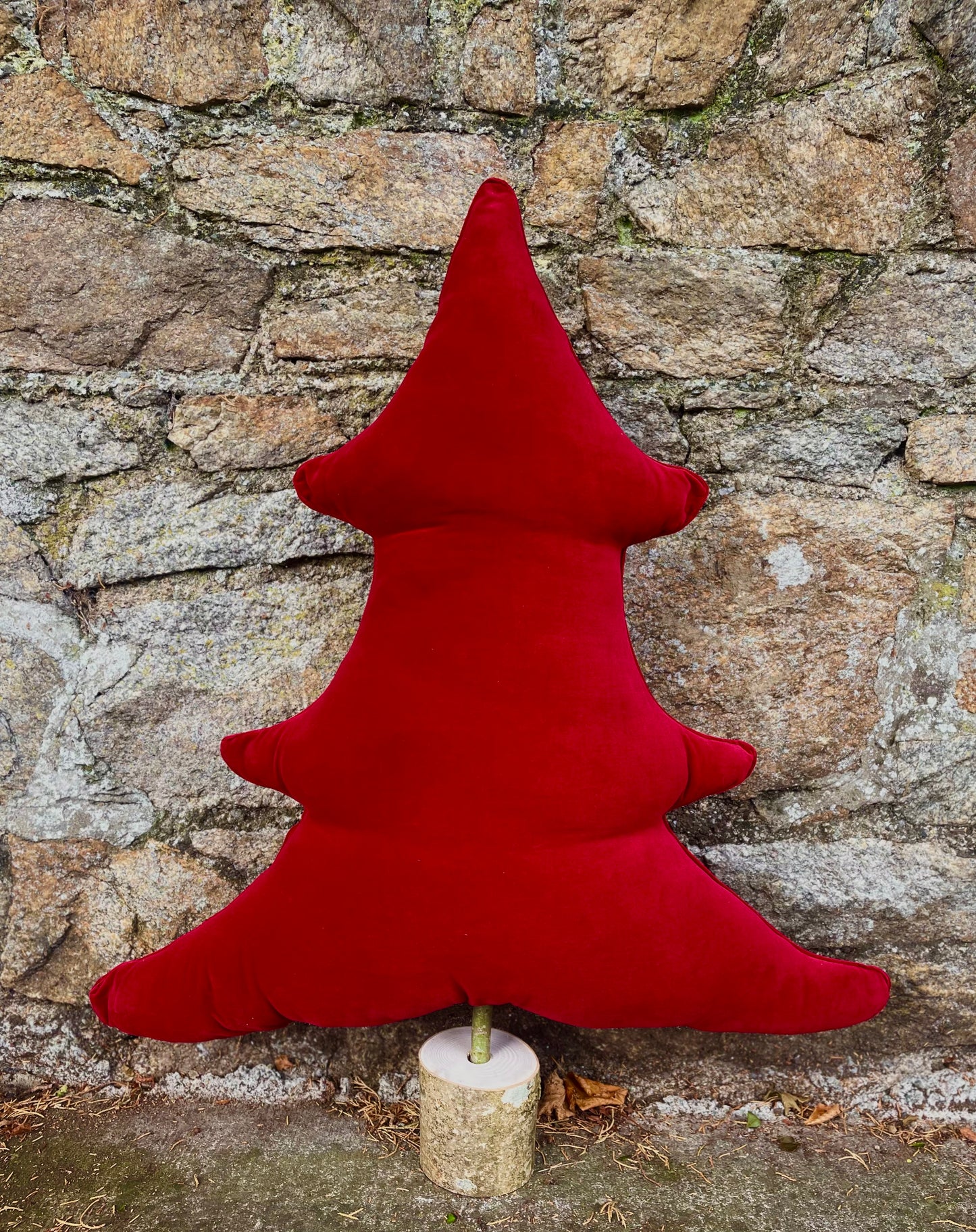 Traditional Red Velvet TREE