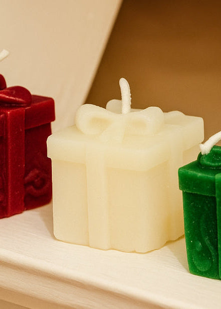 BEES WAX PARCEL CANDLE