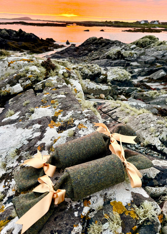 Reusable Christmas Crackers made from Eske - Green Salt & Pepper Donegal Tweed with gold ribbon