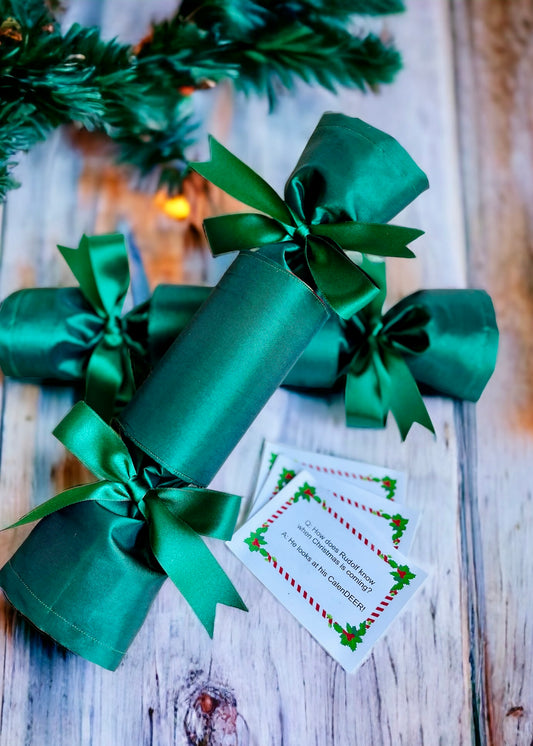 Luxury Christmas Crackers - Emerald Christmas