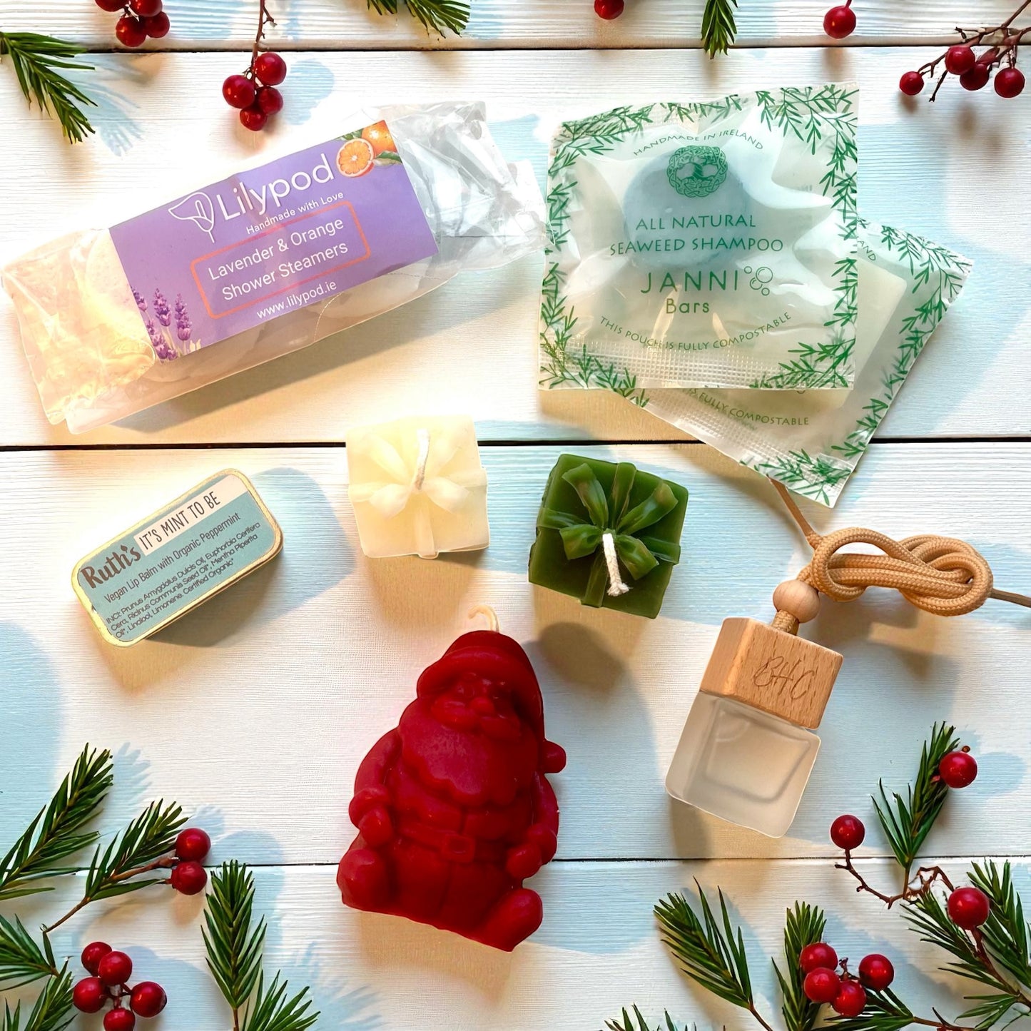 Luxury Christmas Crackers - Bronze with embroidery