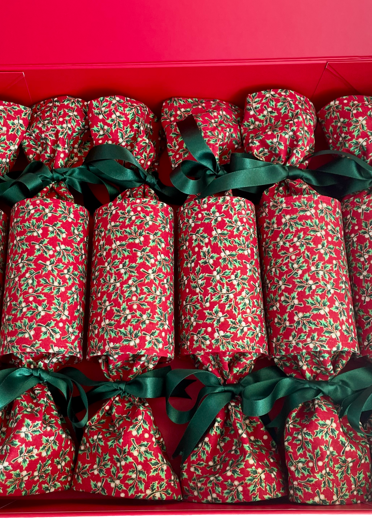 reusable fabric chrismtas crackers holly design red